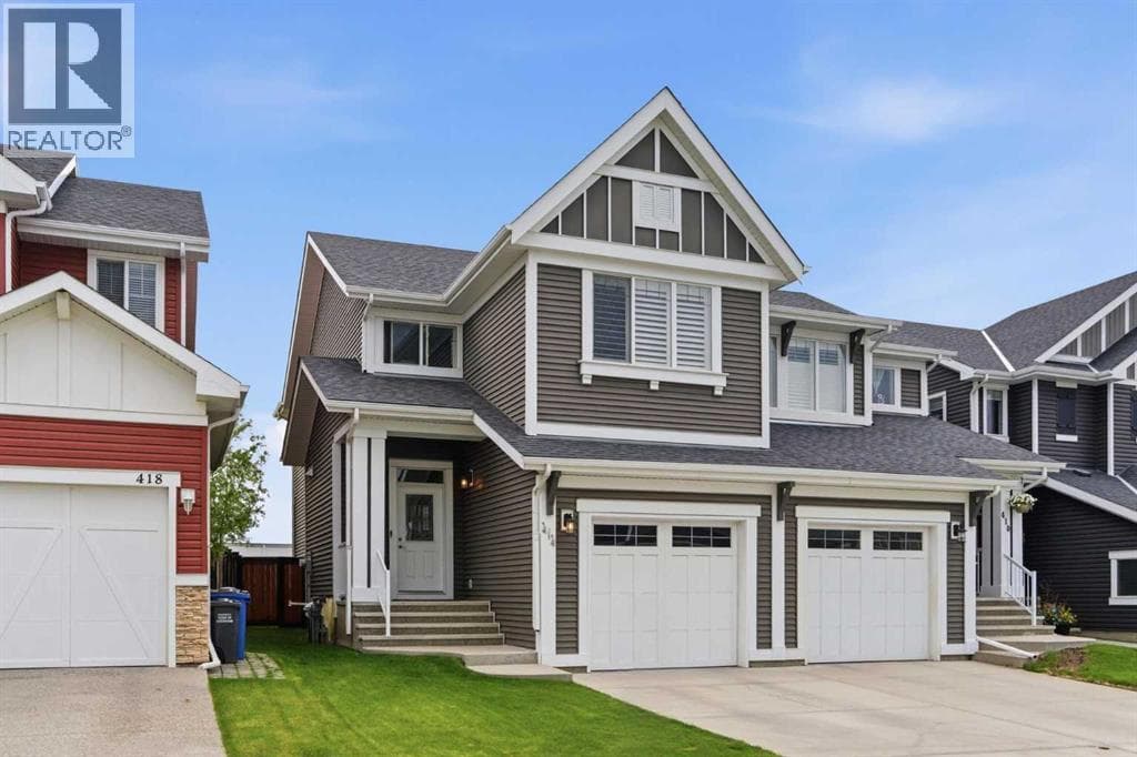 414 River Heights Crescent