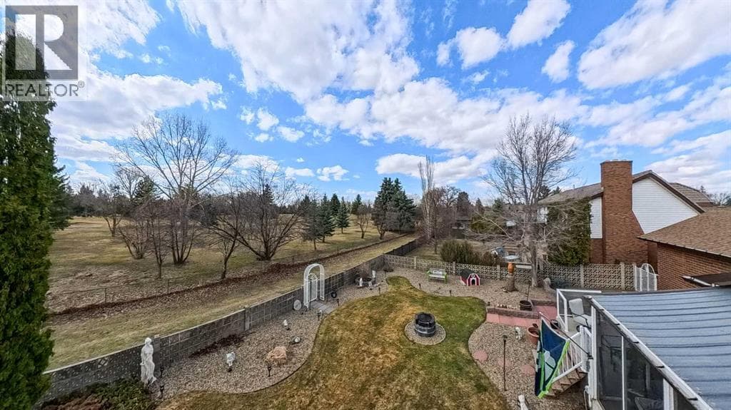 2672 12 Avenue SE — photo 2