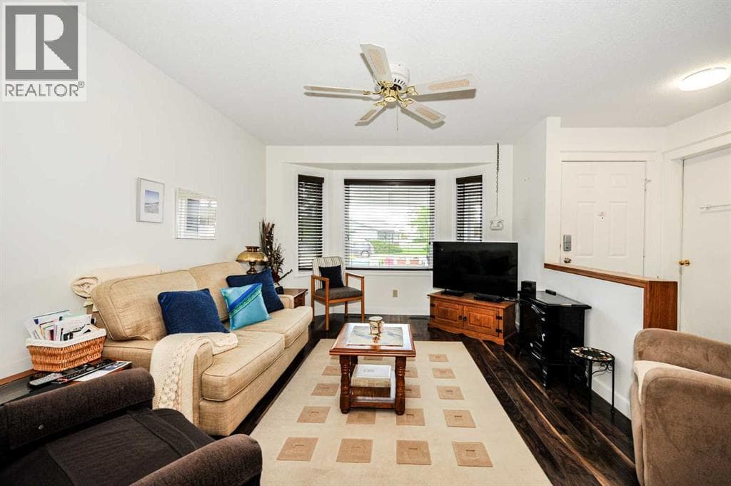 3904 56A Street — photo 5