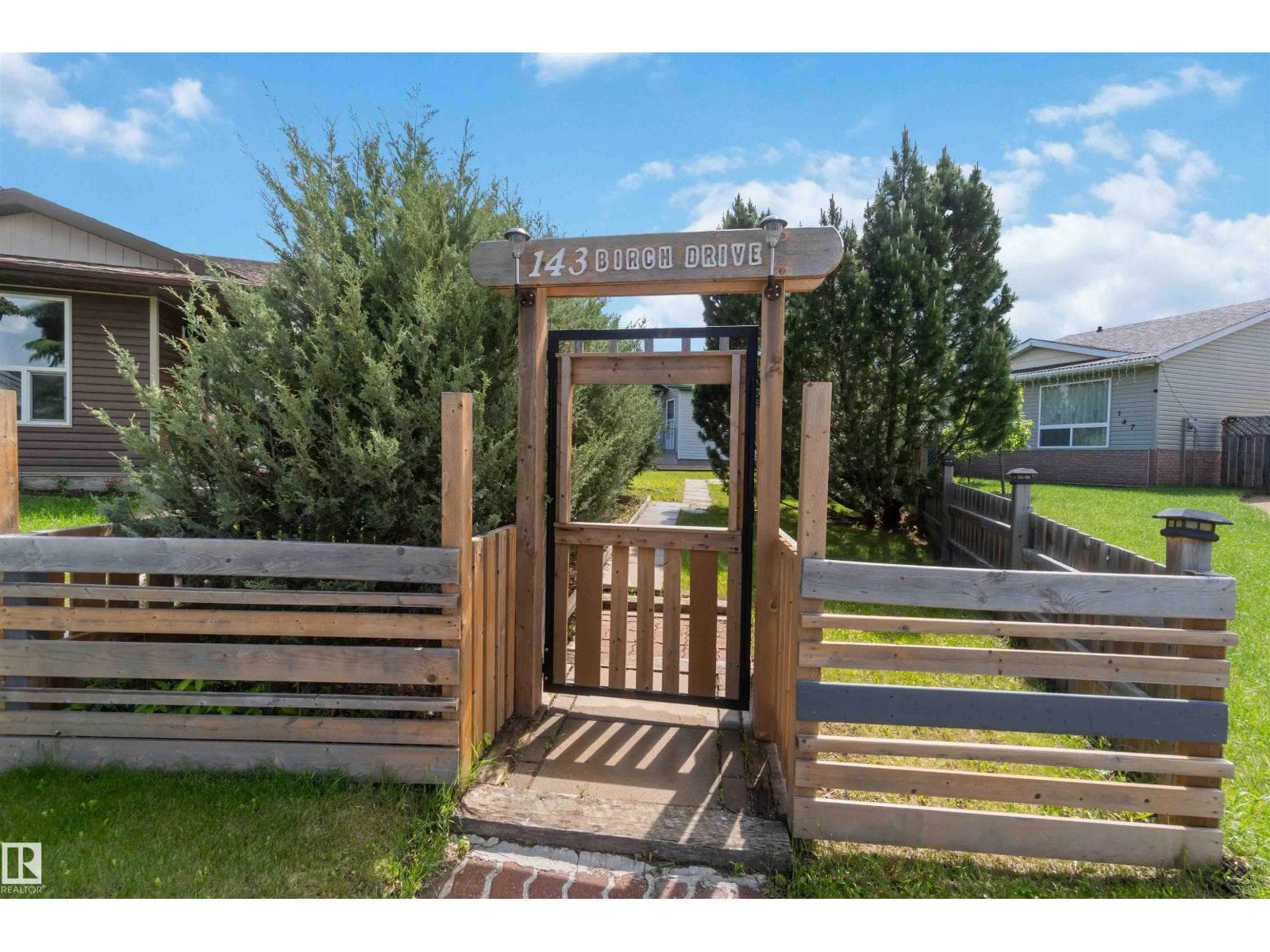 143 Birch DR