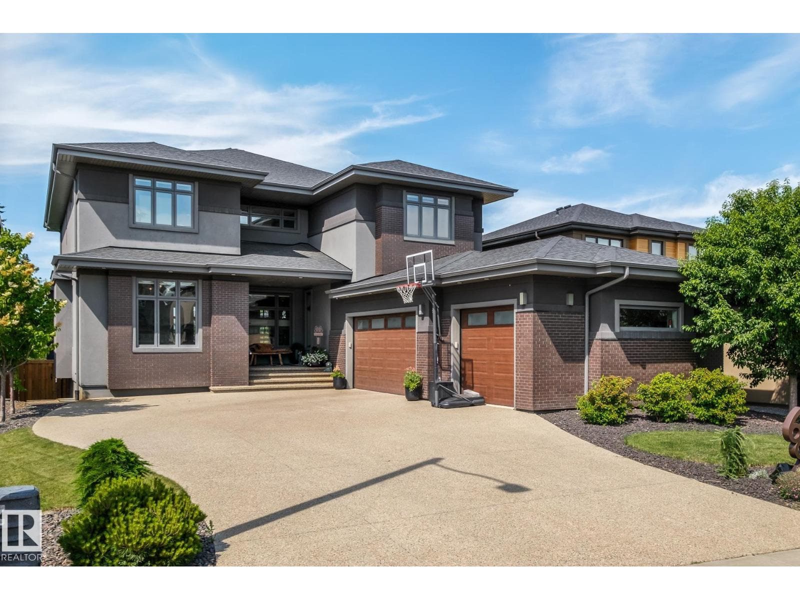 699 HOWATT DR SW — photo 3