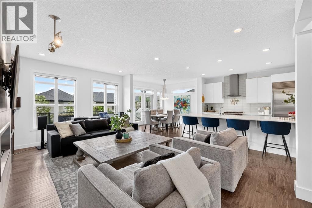 60 Tremblant Terrace SW — photo 5