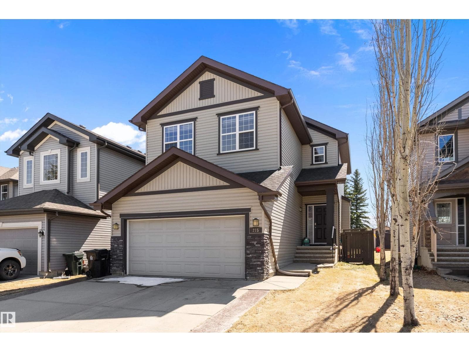 215 HARVEST RIDGE DR — photo 2