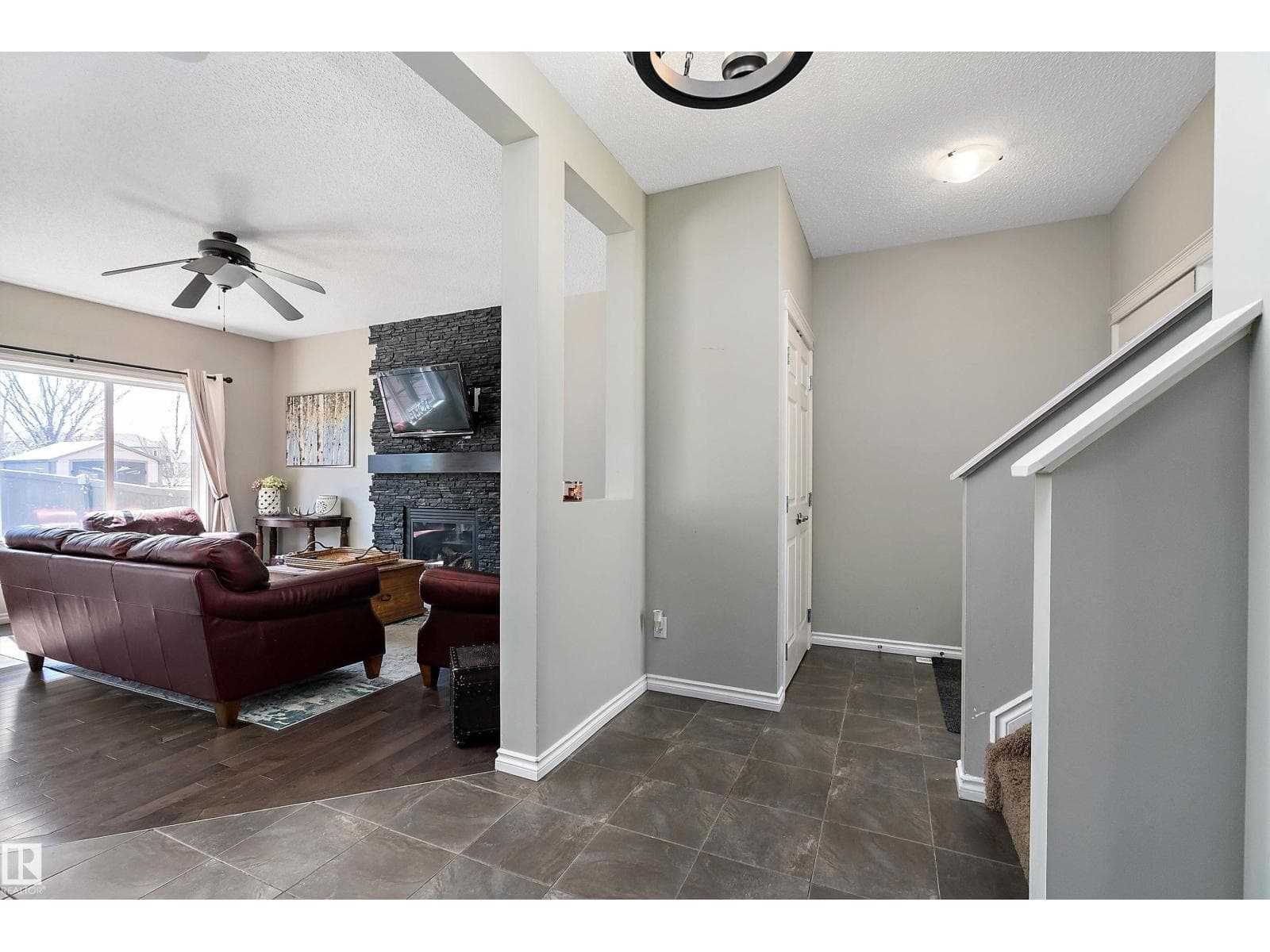 215 HARVEST RIDGE DR — photo 5