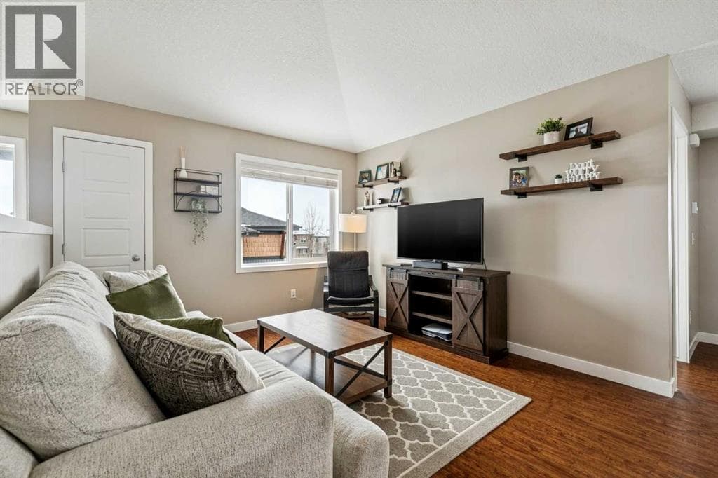 8303, 2781 Chinook winds Drive SW — photo 4