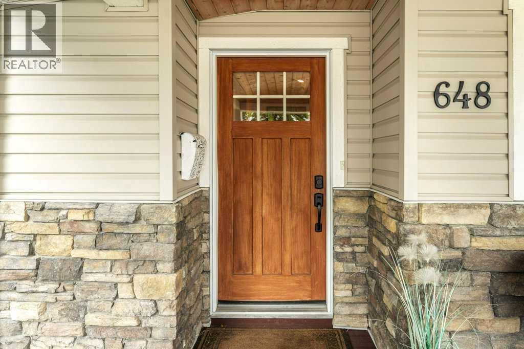 648 97 Avenue SE — photo 5