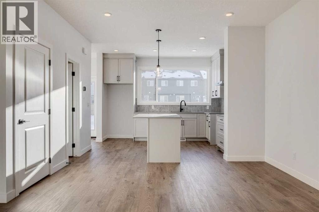 33 Savanna Place NE — photo 3