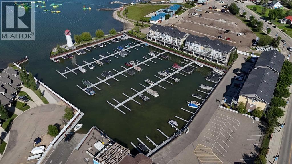 171, 5230 Lakeshore Drive — photo 4