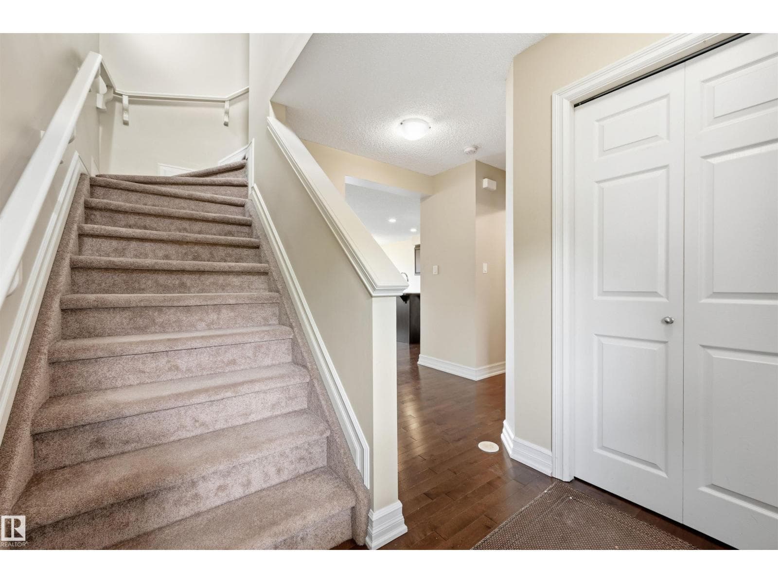 9645 SIMPSON PL NW — photo 4
