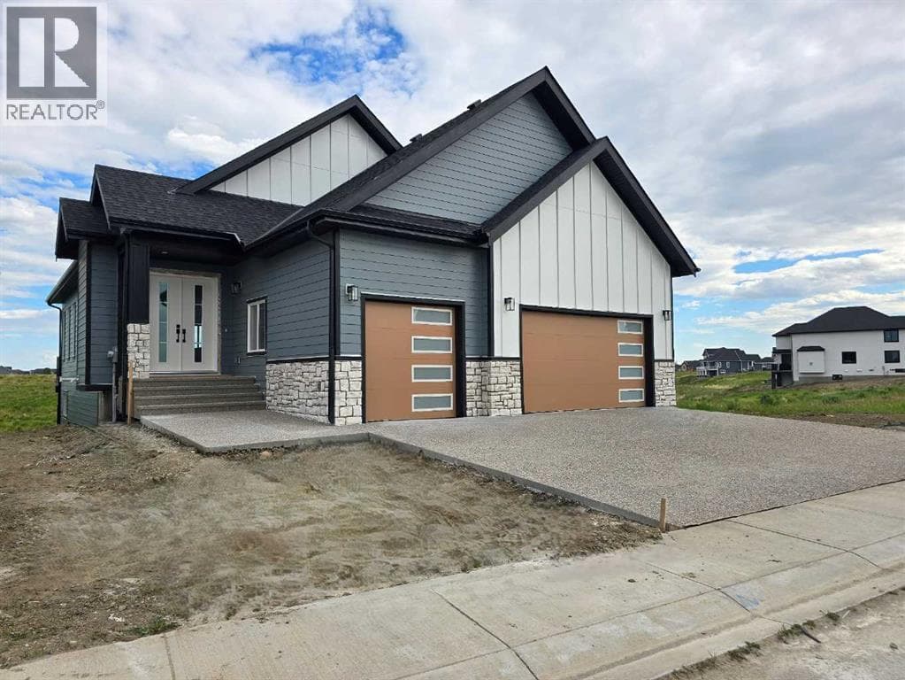 267 Muirfield Crescent