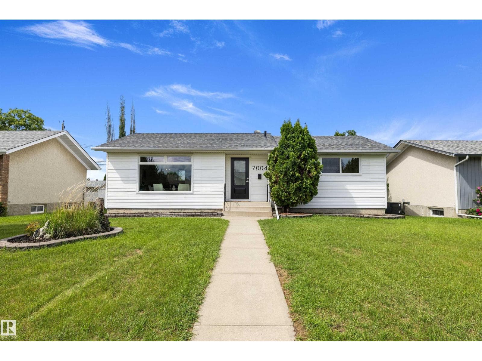 7004 93 AV NW