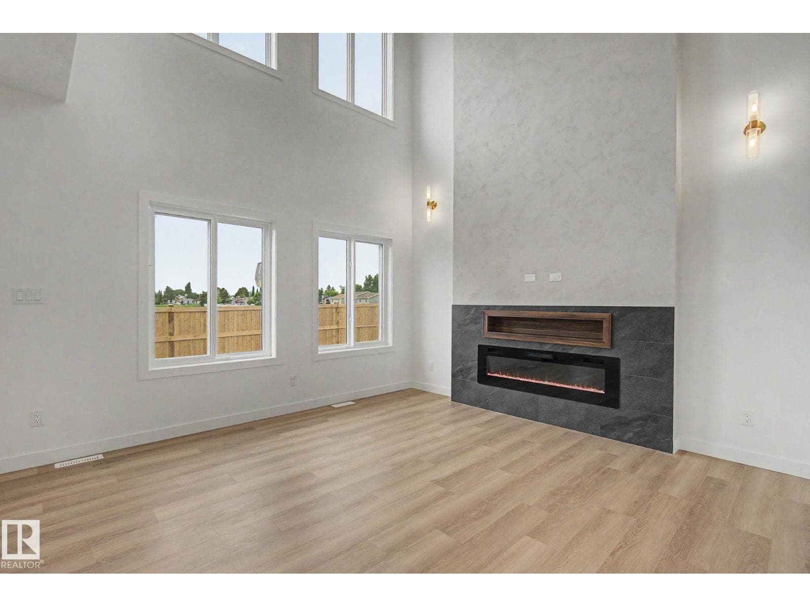 4 Willow Heights DR — photo 4