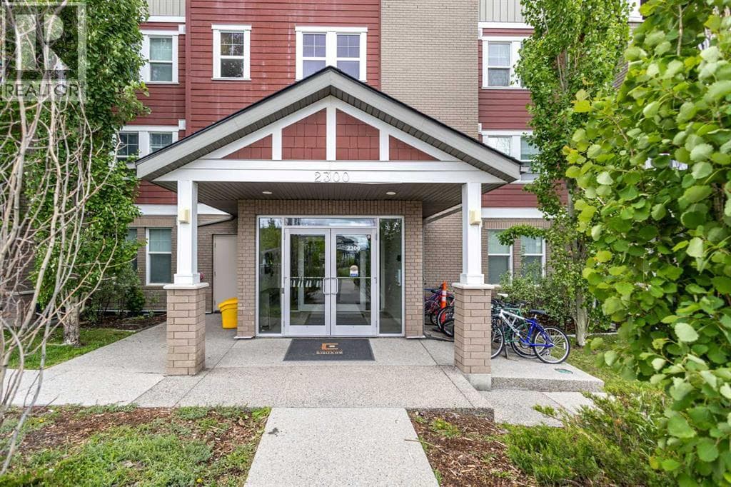 412, 2300 Evanston Square NW — photo 2