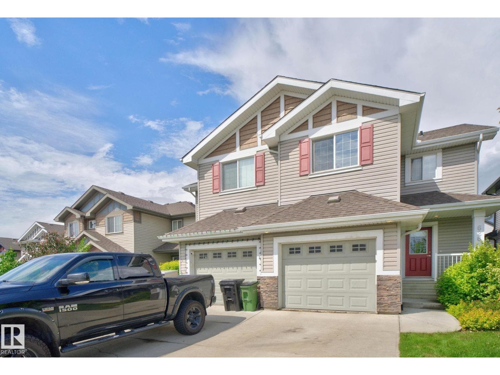 626 42 AV NW — photo 2