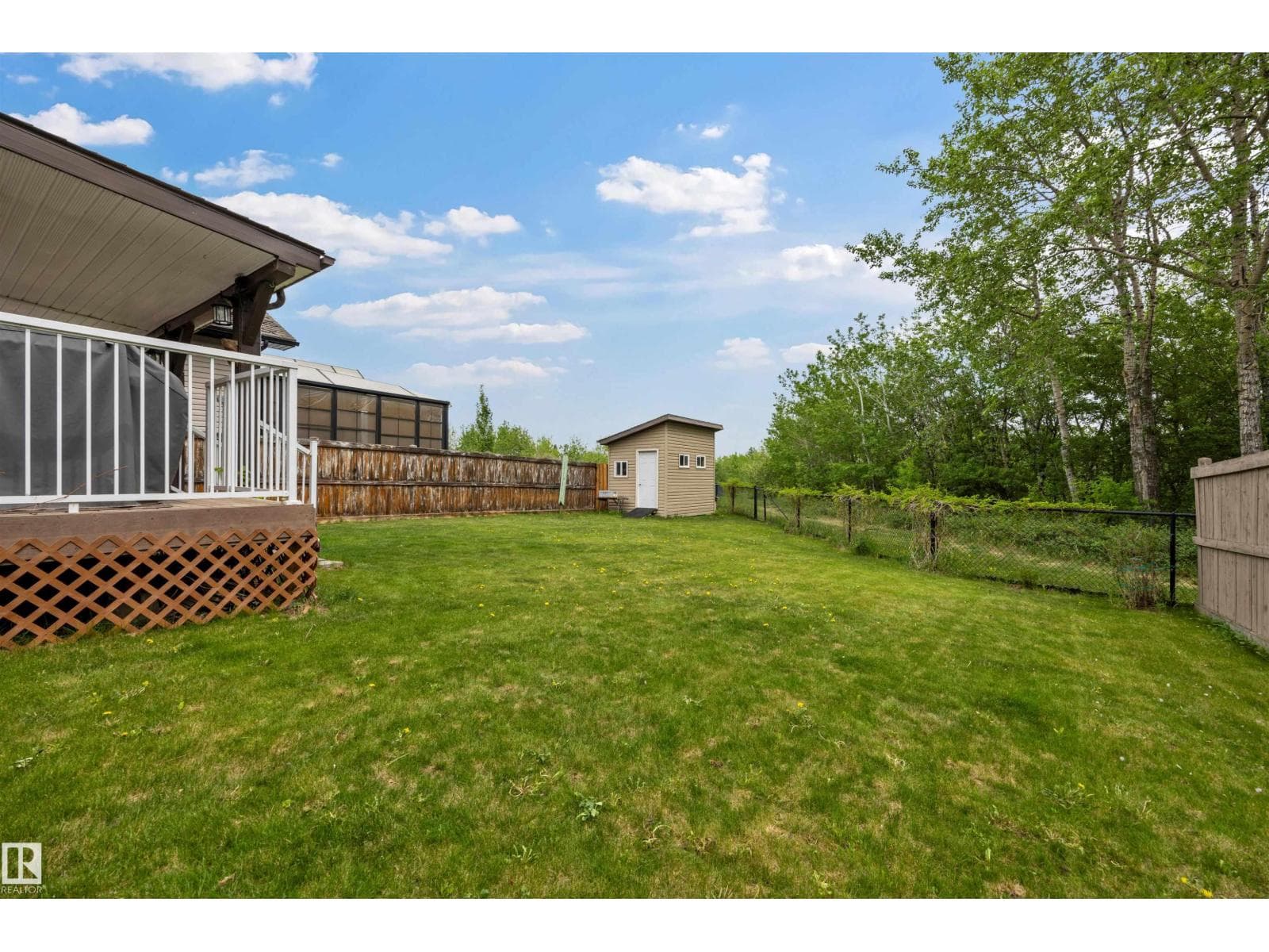 57 Homestead Crescent NW — photo 3
