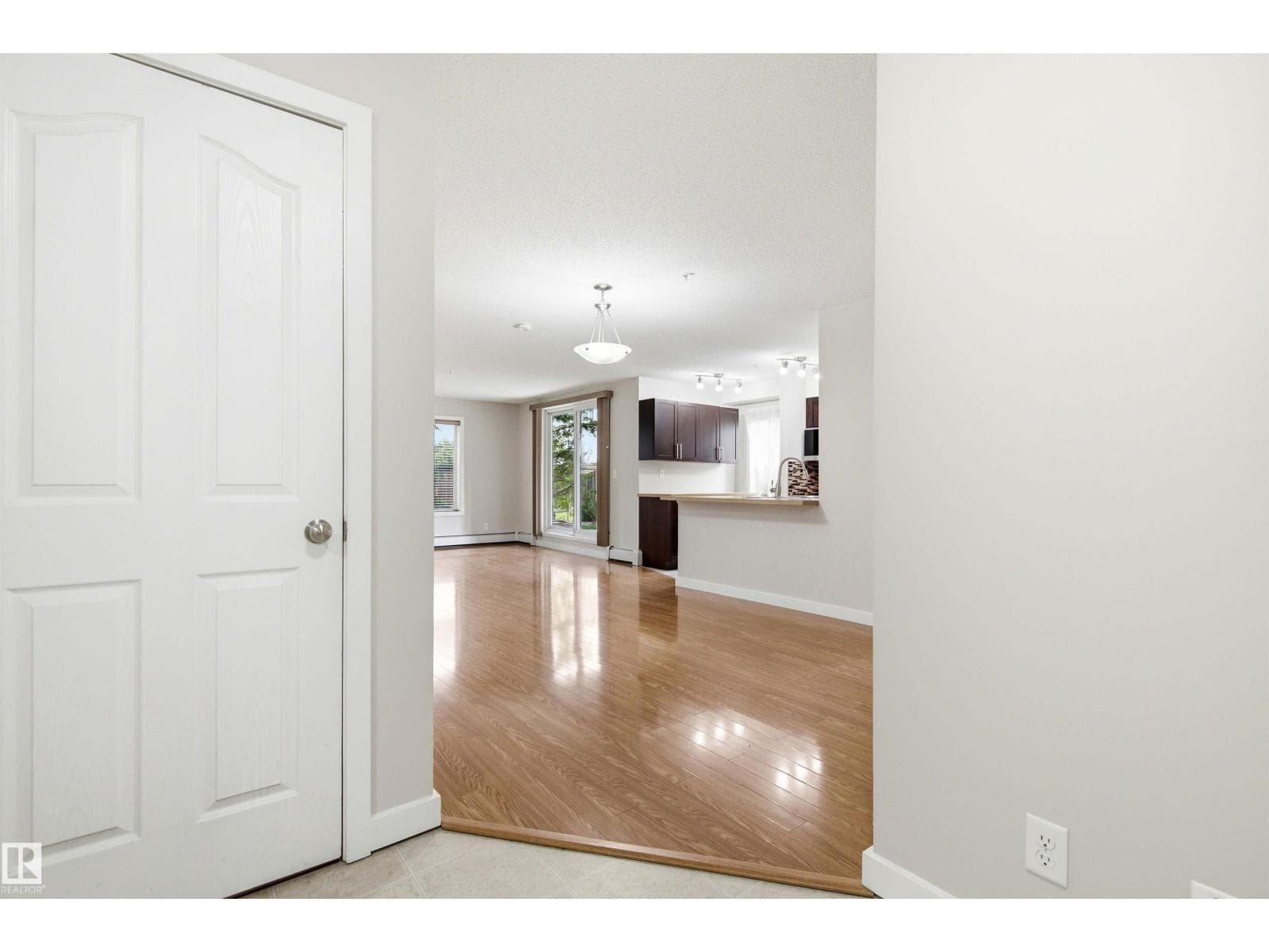 #120 534 WATT BV SW — photo 4