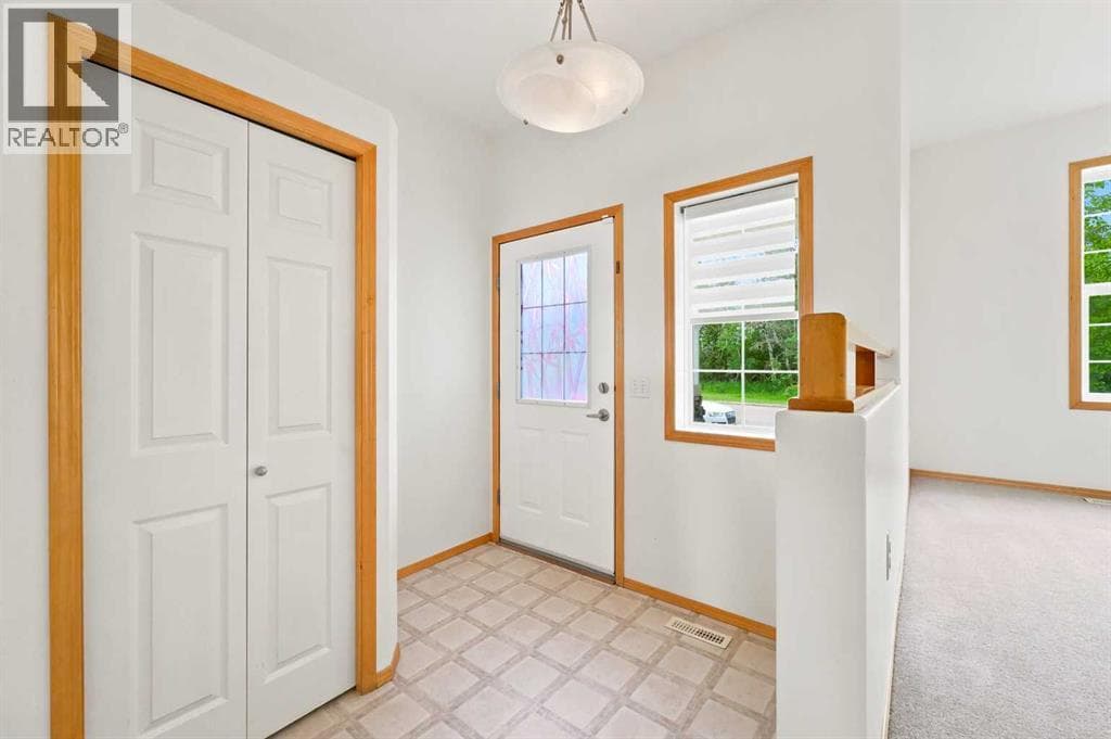 147 Jewell Street — photo 4