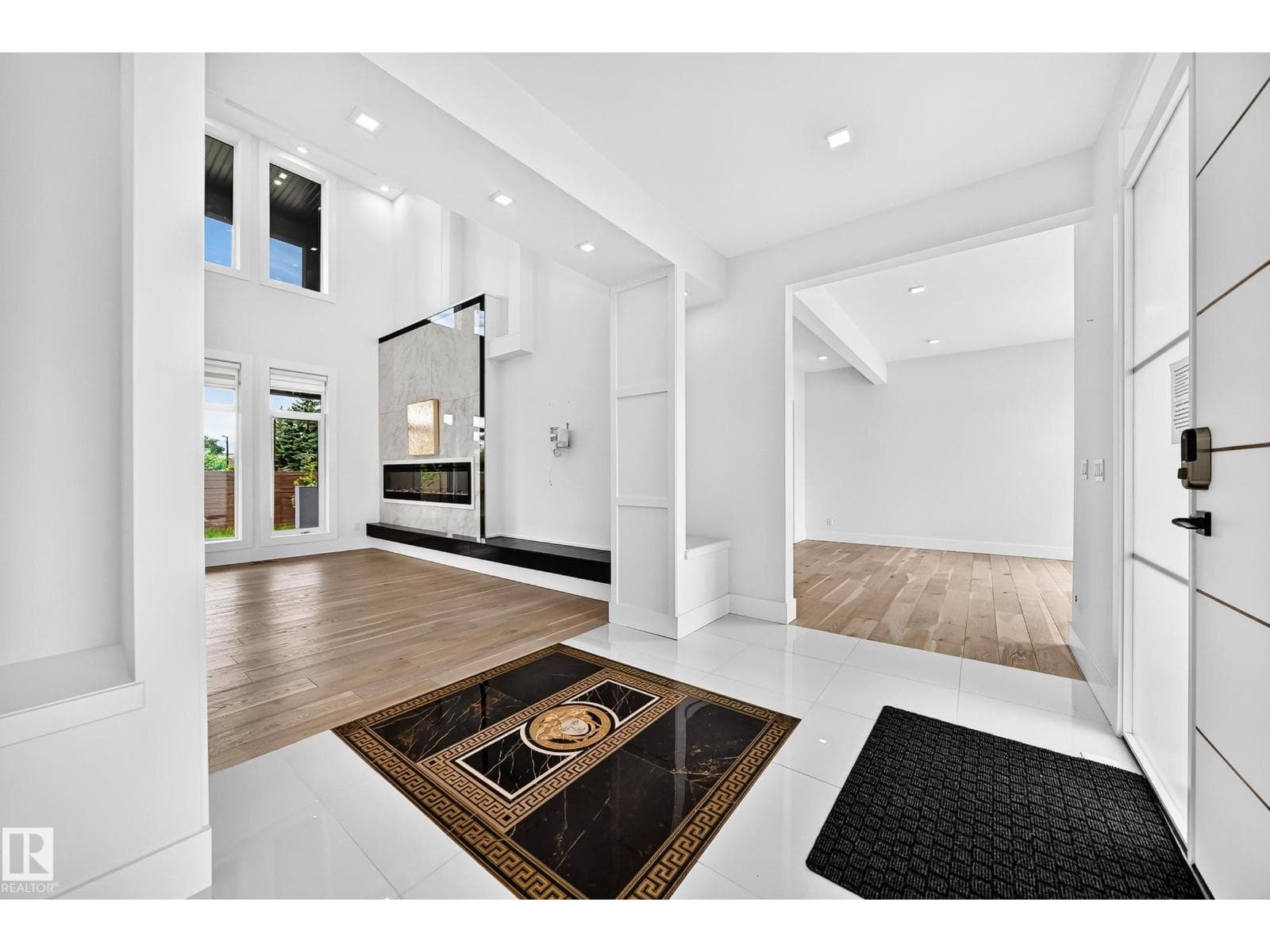 2747 WHEATON DR NW — photo 2