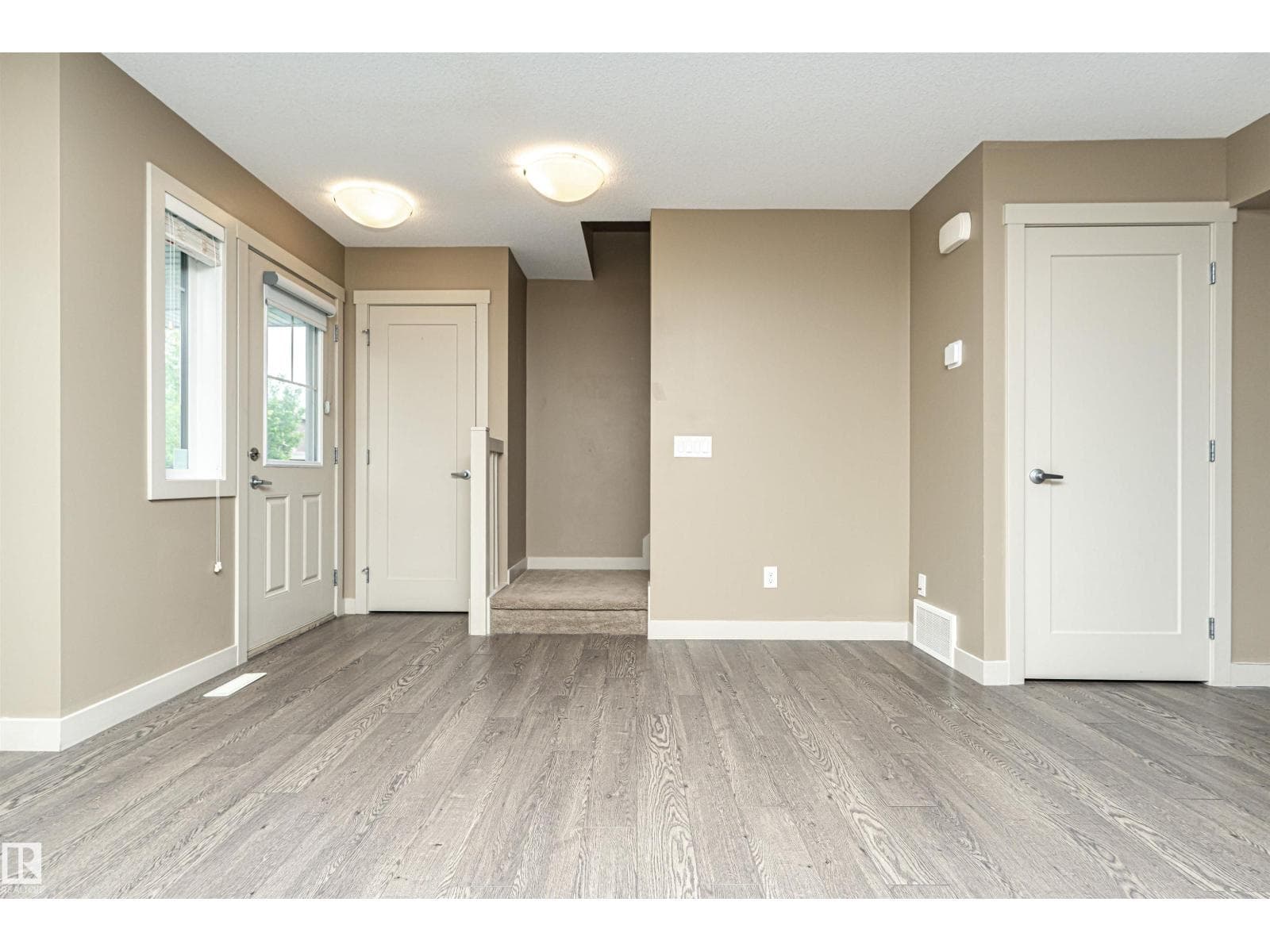 2397 GLENRIDDING BV SW — photo 5