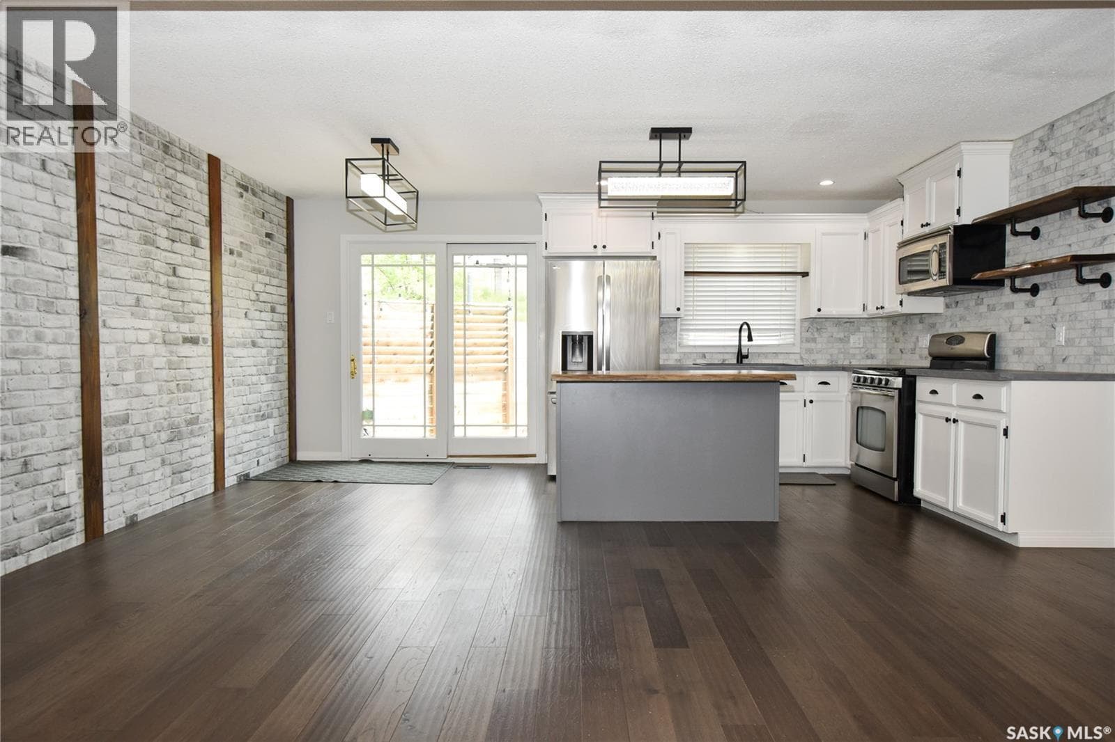 2315 St George AVENUE — photo 5