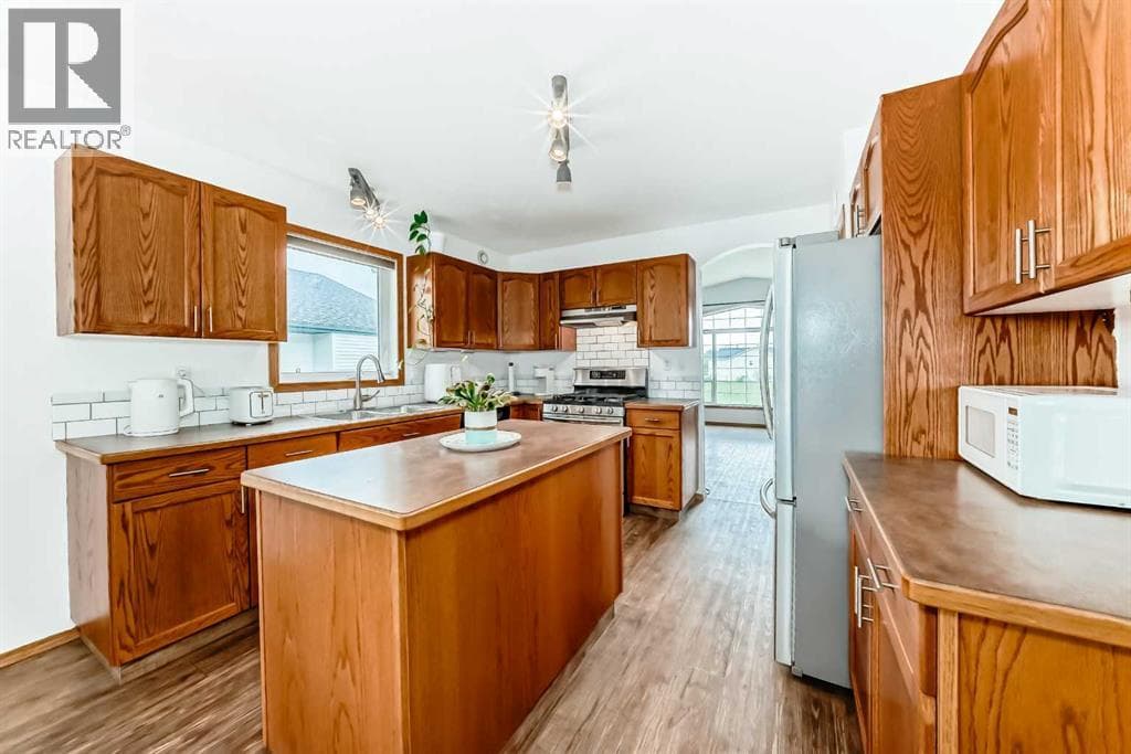 20 Deschner Close — photo 2