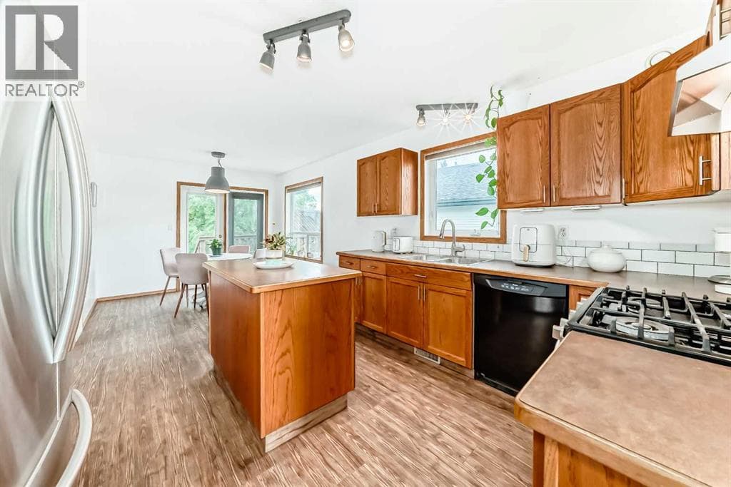 20 Deschner Close — photo 5