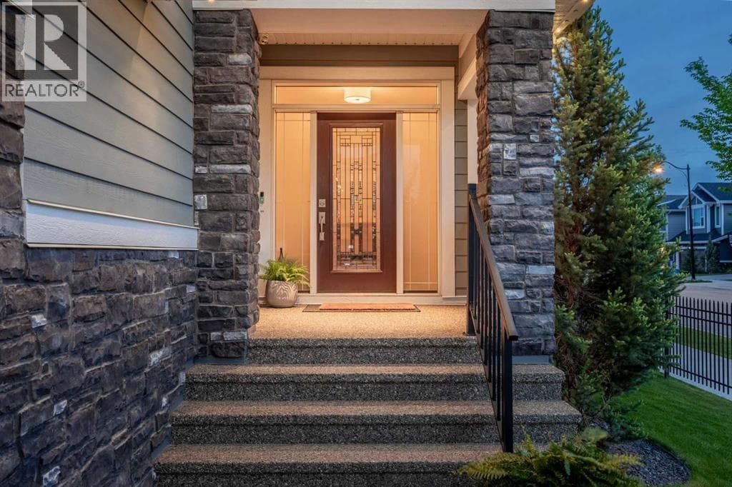 77 West Grove Way SW — photo 3