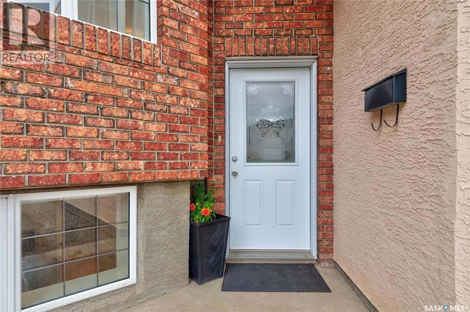 751 Bluebird CRESCENT — photo 3