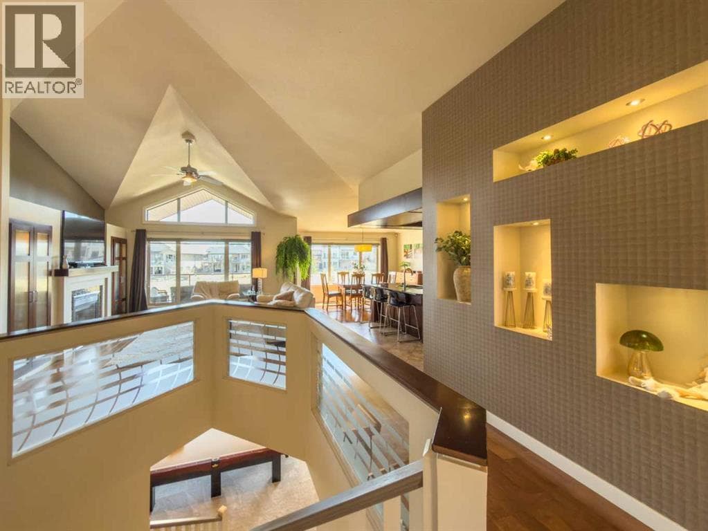 534 Canyon Cove W — photo 4