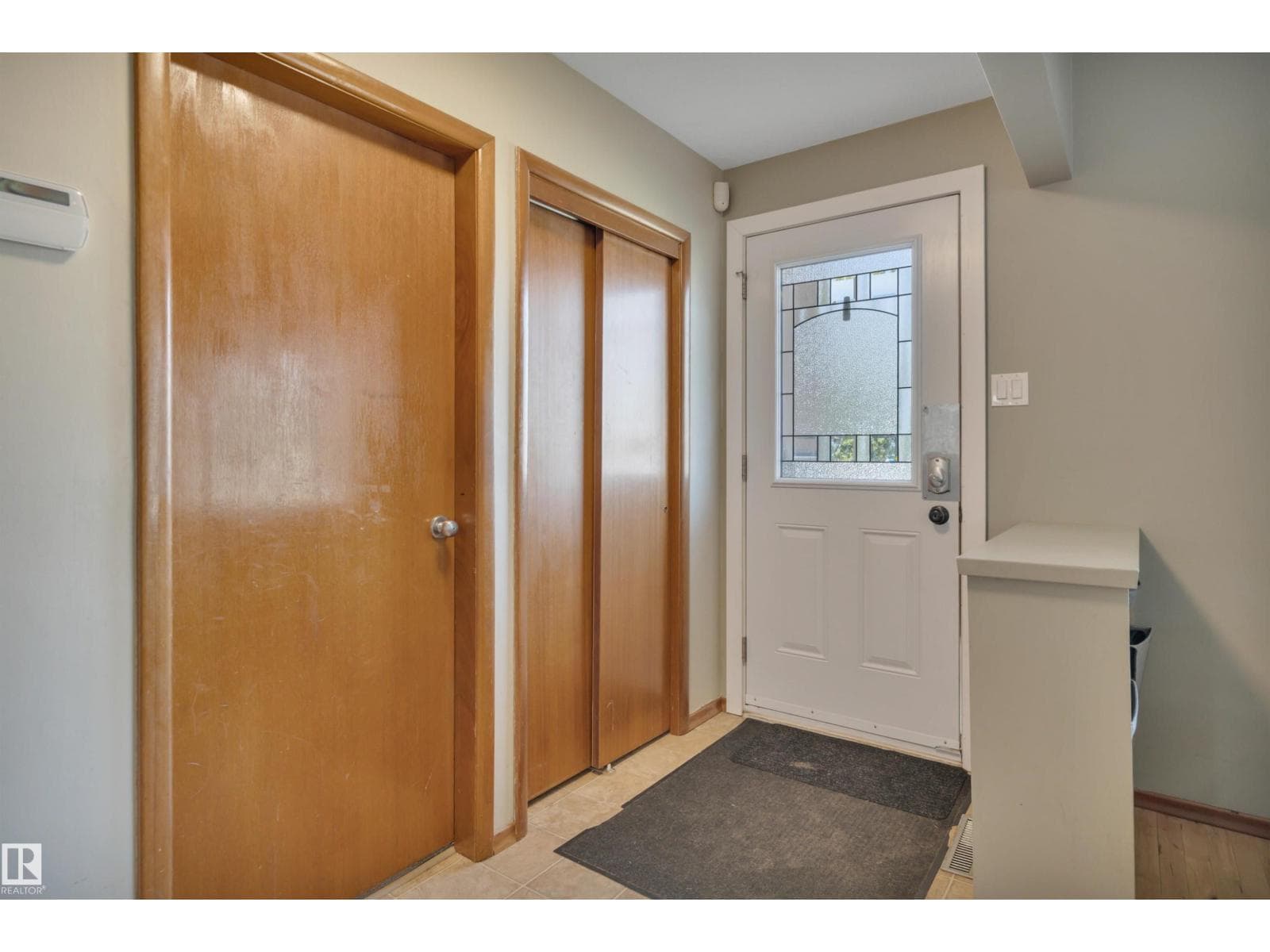 4 bed 2 bath single family at 9835 74 ST NW — $510,000 — photo 10
