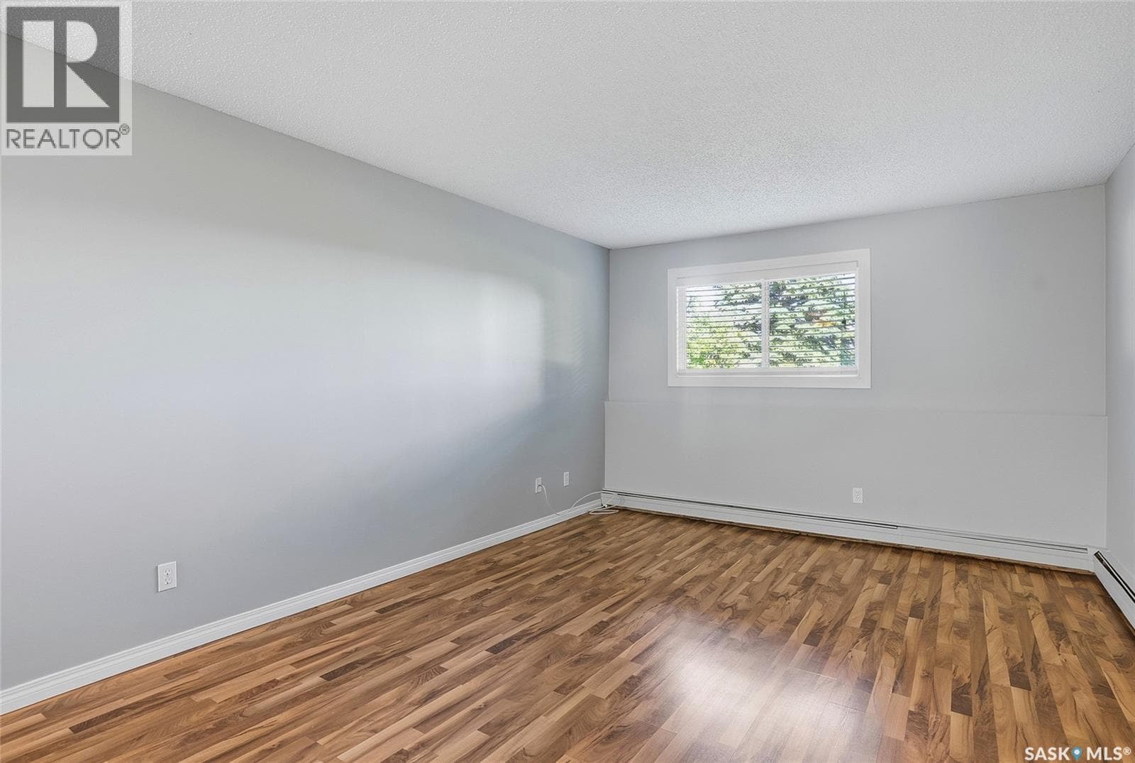 105 333 Silverwood ROAD — photo 5