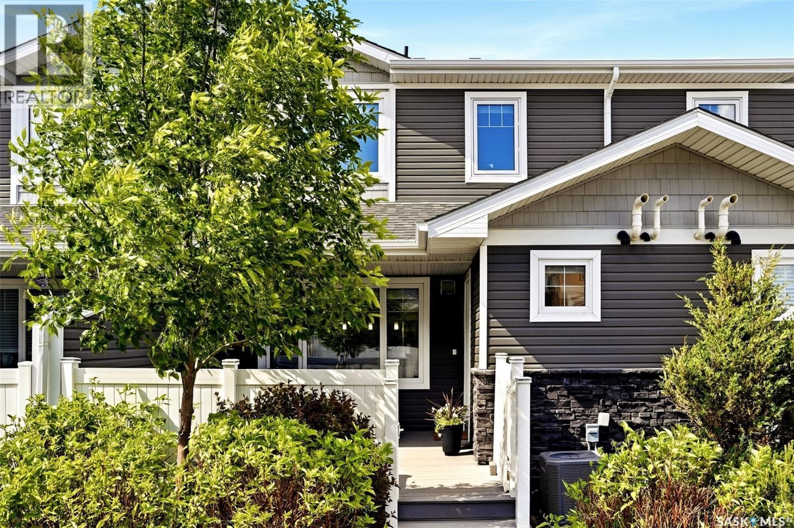 3459 Elgaard DRIVE — photo 3