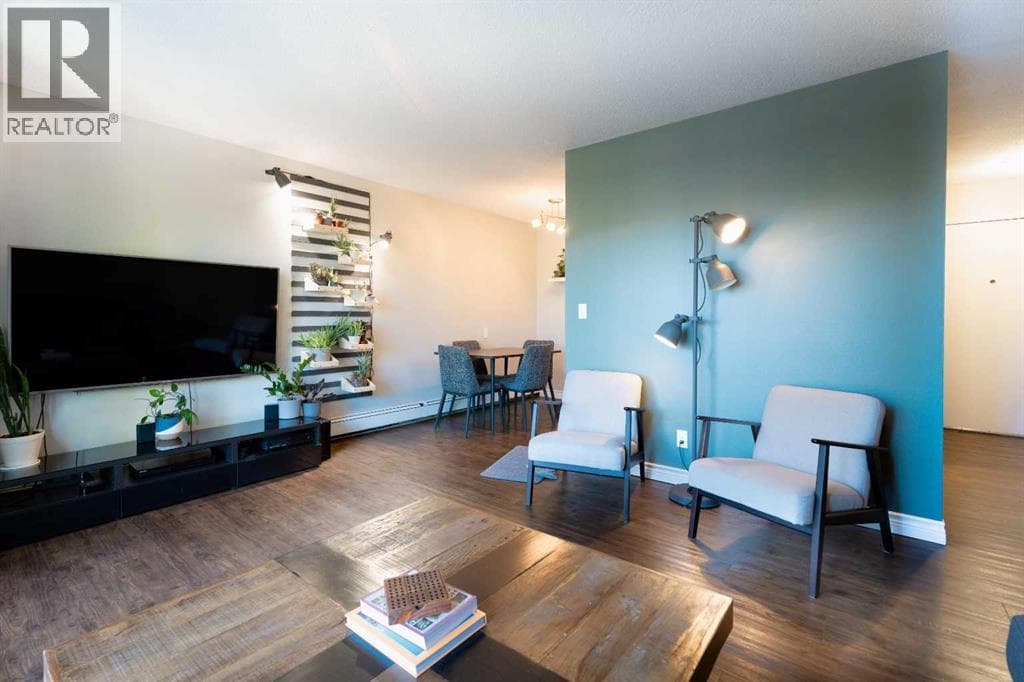 305, 1829 11 Avenue SW — photo 3