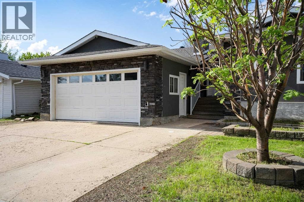 106 Cruickshank — photo 3