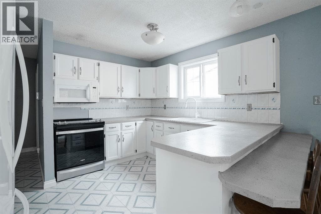 106 Cruickshank — photo 4