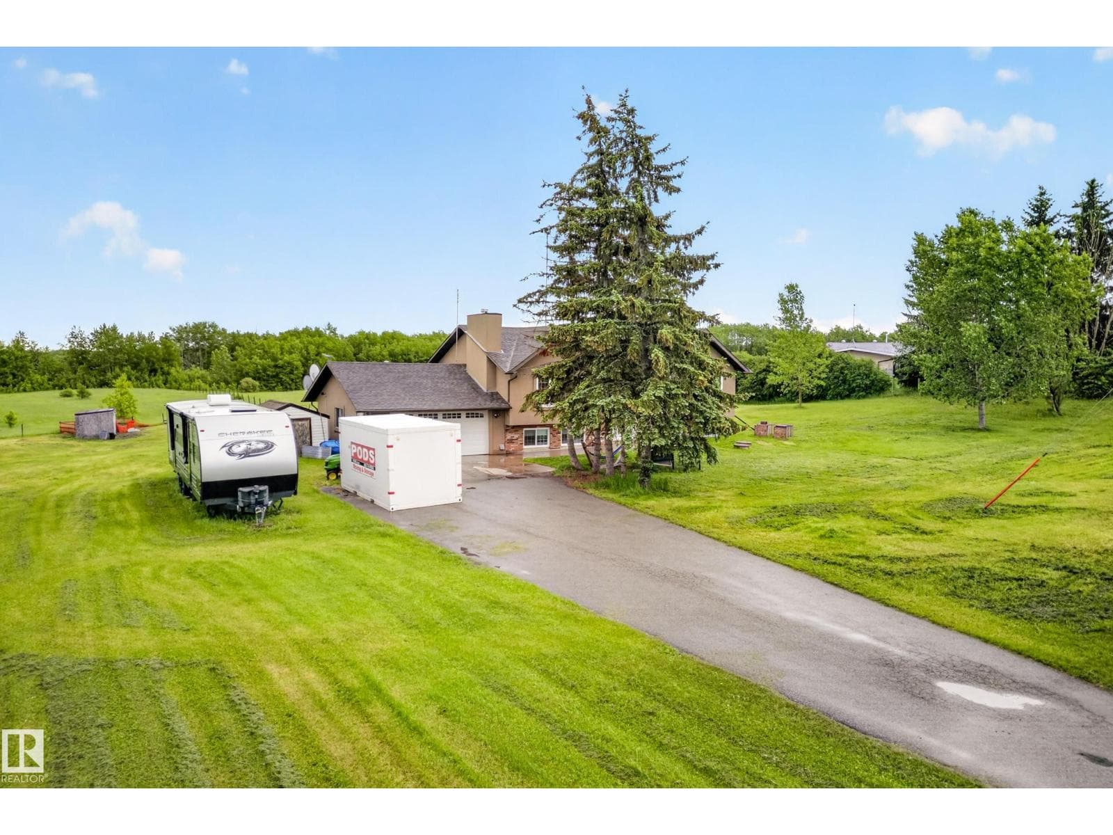 #217 51561 RGE ROAD 224 — photo 3
