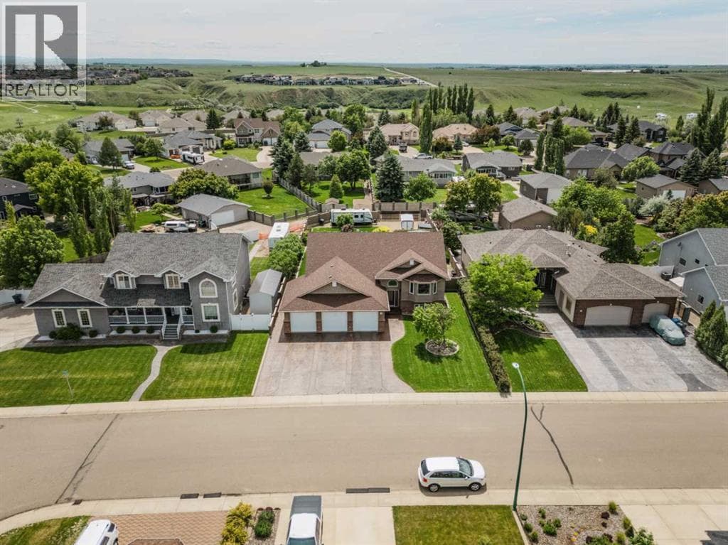 9 Cottonwood Close SW — photo 4