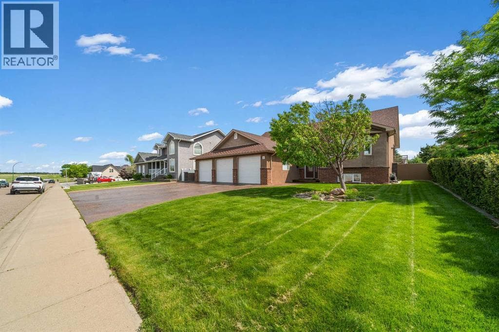 9 Cottonwood Close SW — photo 5