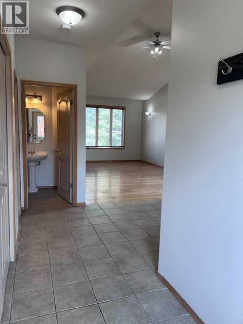 A, 4813 49 Street W — photo 3