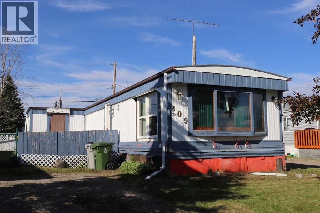 809 52 Street