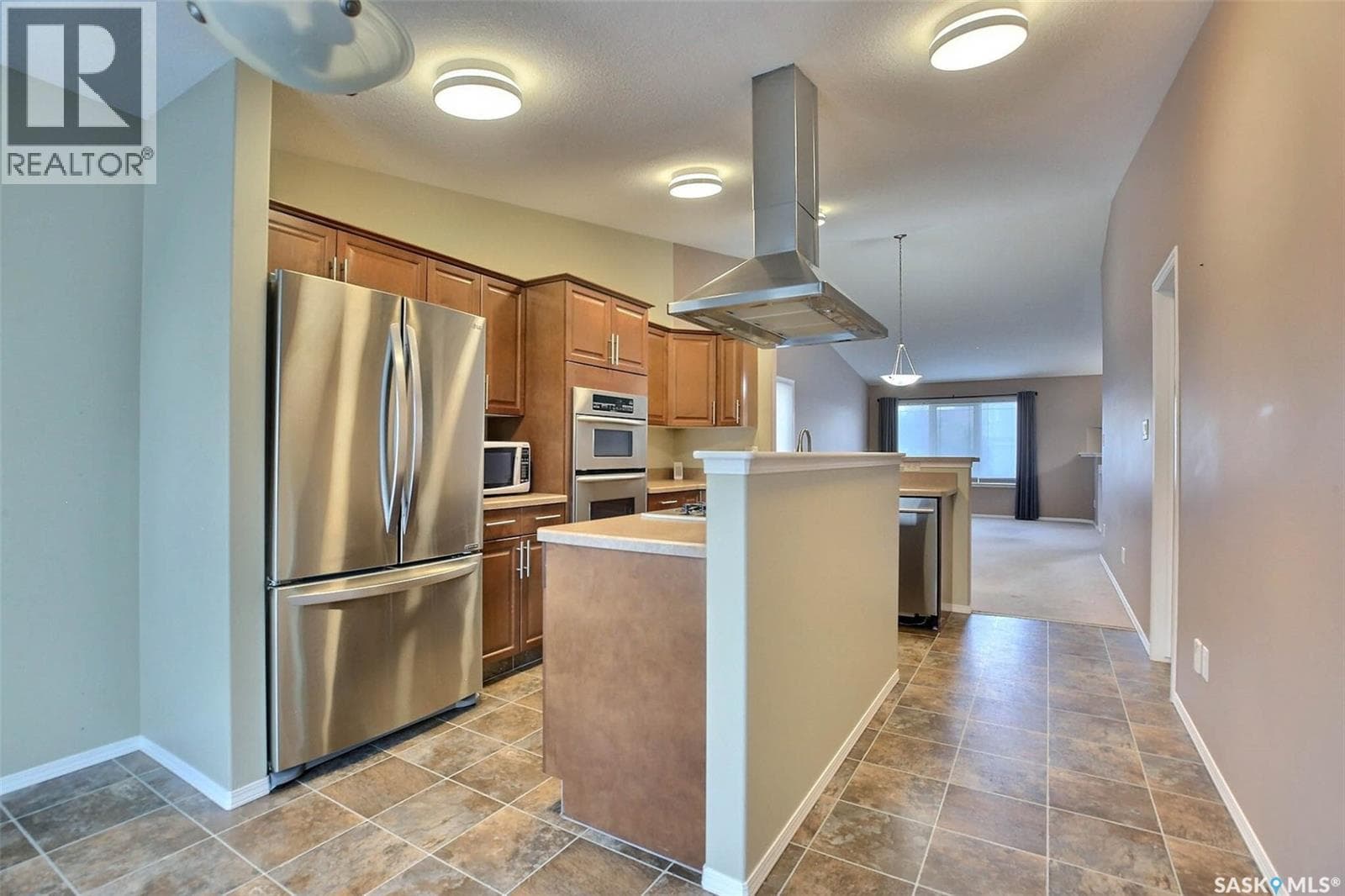 7218 WASCANA COVE WAY — photo 4