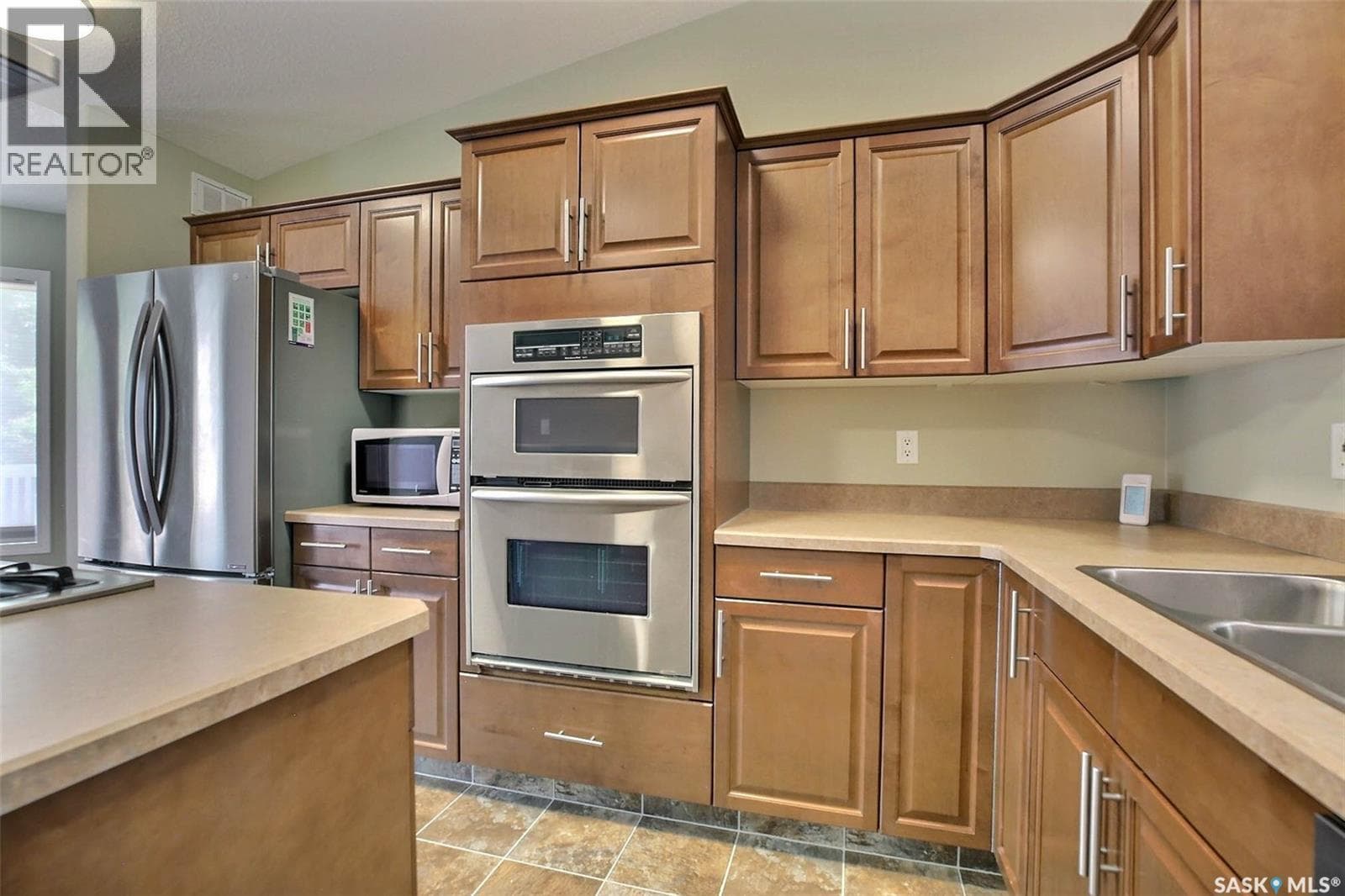 7218 WASCANA COVE WAY — photo 5
