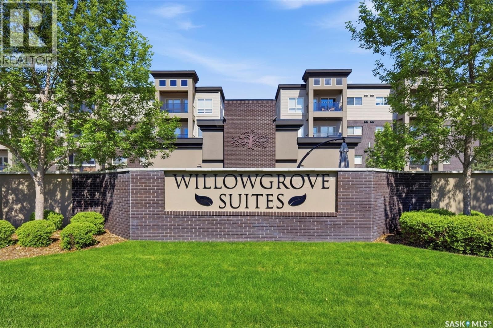 318 115 Willowgrove CRESCENT — photo 2