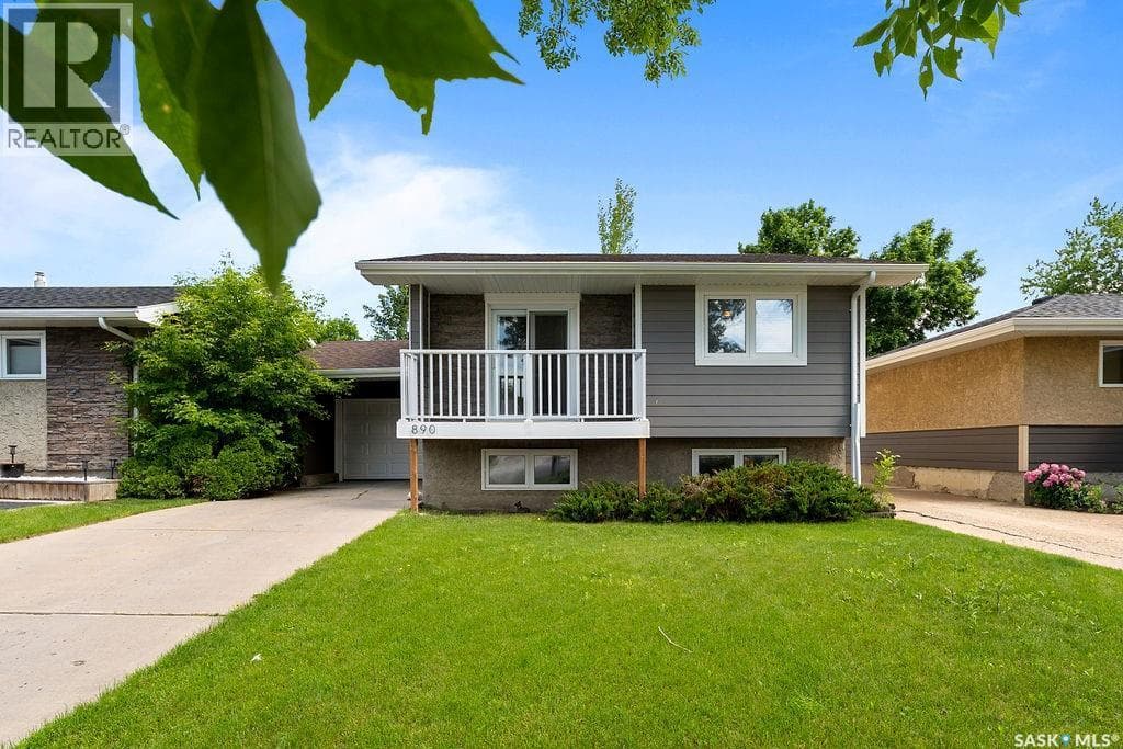 890 Samuels CRESCENT N — photo 3