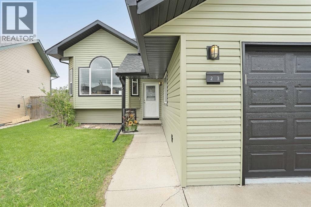 23 Upland Place — photo 2