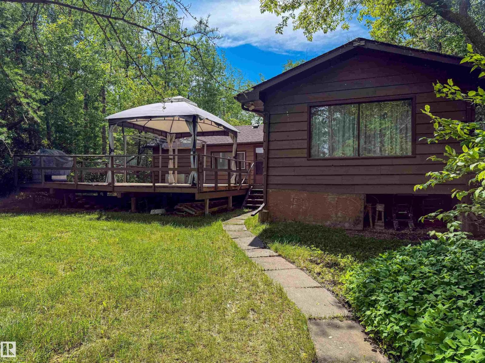321 60501 Range Road 120