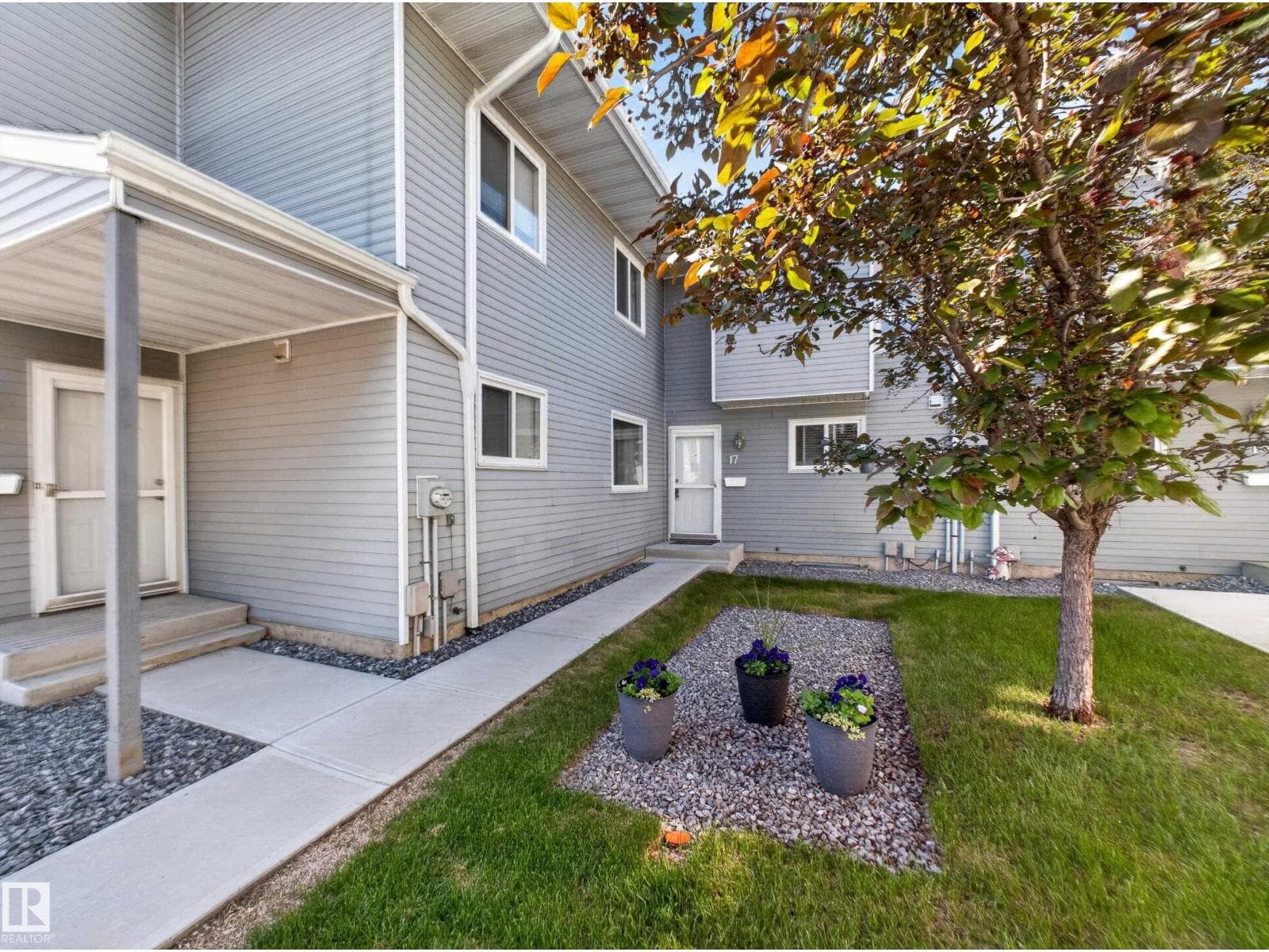#17 15710 BEAUMARIS RD NW