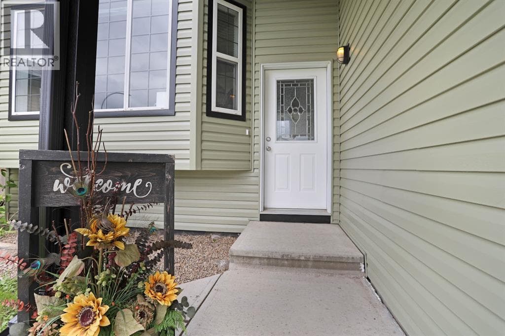 23 Upland Place — photo 3