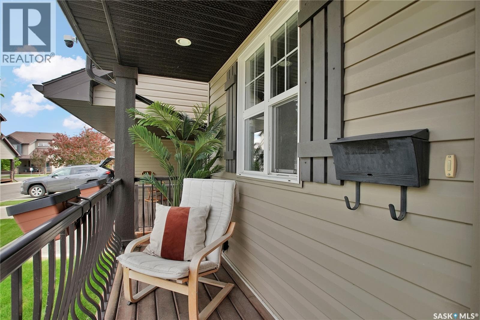 742 150 Langlois WAY — photo 2