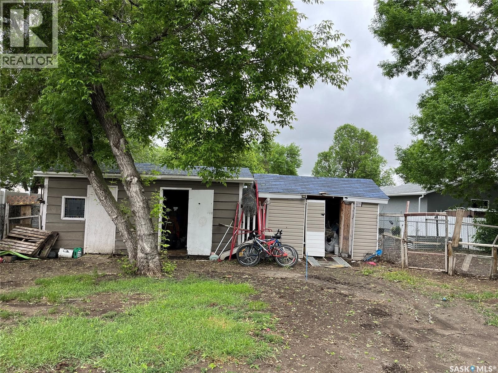 103 Matheson CRESCENT — photo 3
